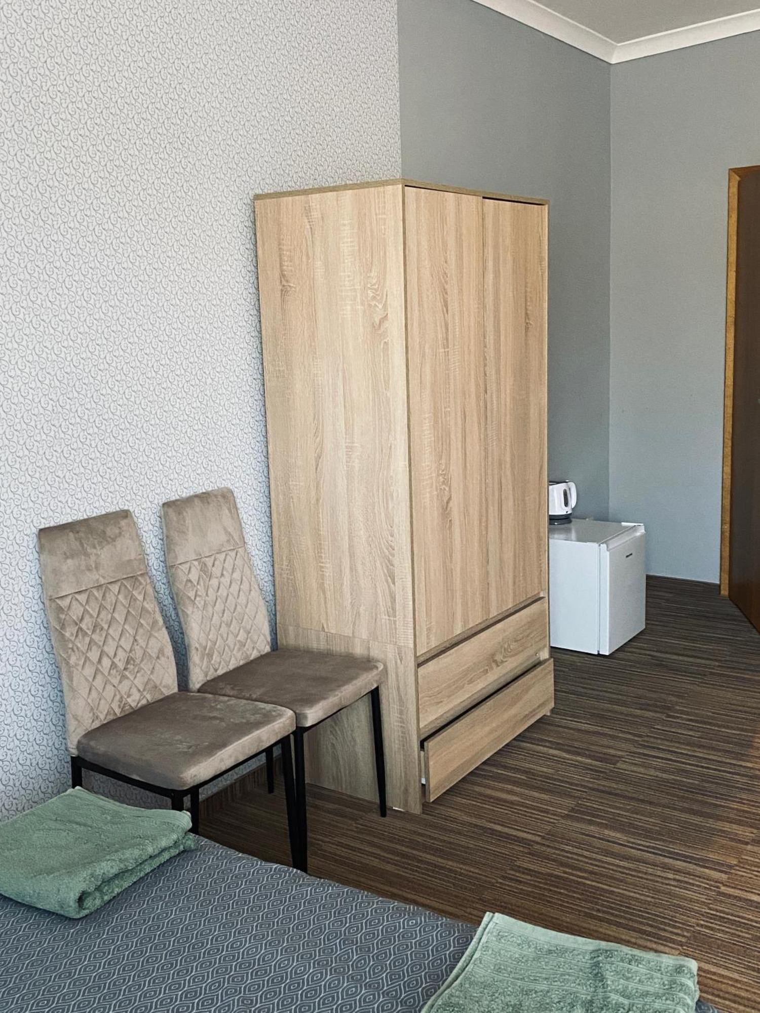 Gryfny Hotel Wodzisław Śląski 外观 照片